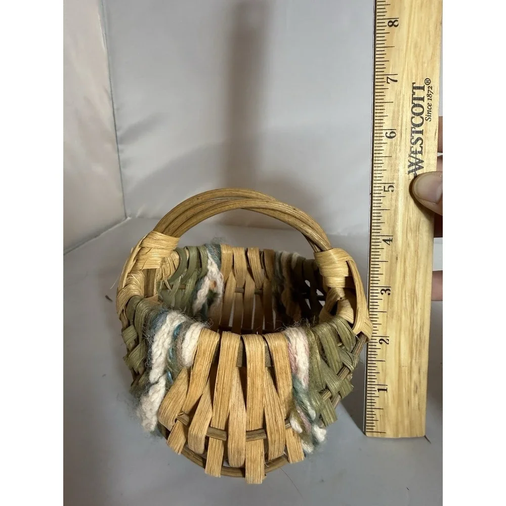 Vintage Small Buttocks Basket HANDMADE God Eye Yard Woven Cottage Farm Gathering